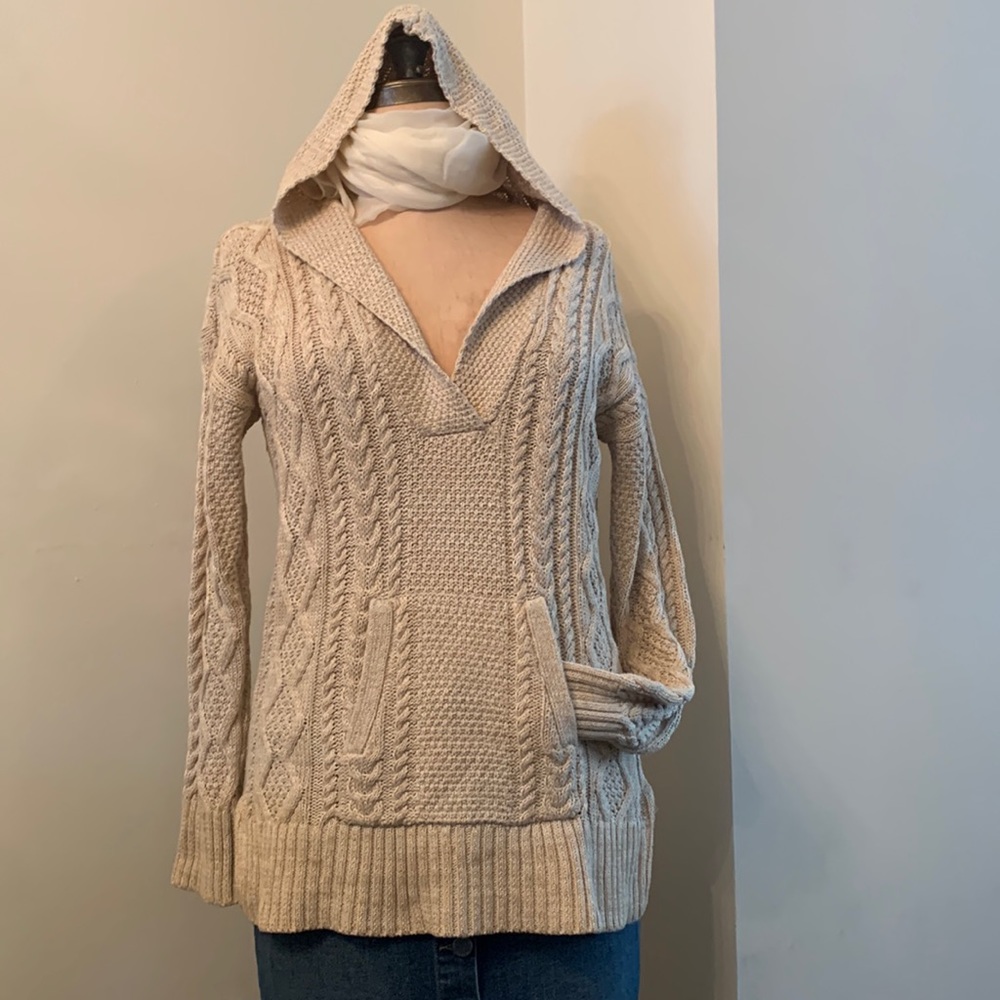 Ralph Lauren mint condition cotton cable knit pullover with hoodie natural